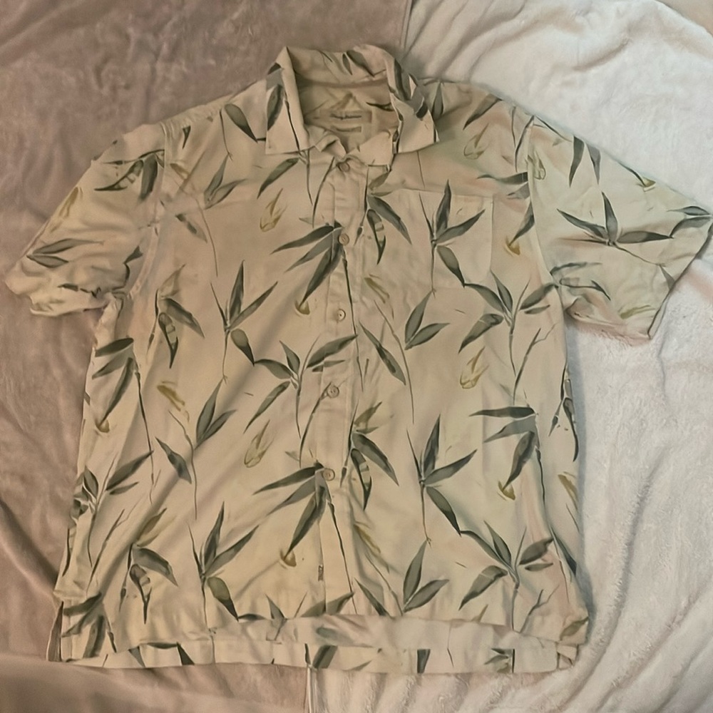 Tommy bahama crew neck